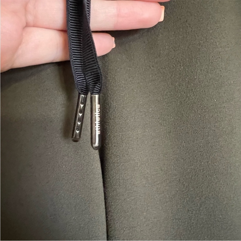 Lululemon Ready to Rulu Olive Joggers - Picture 8 of 13